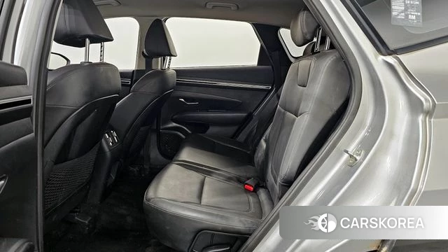 Hyundai Tucson (NX4) 2021 Серебряный из Кореи, фото 4