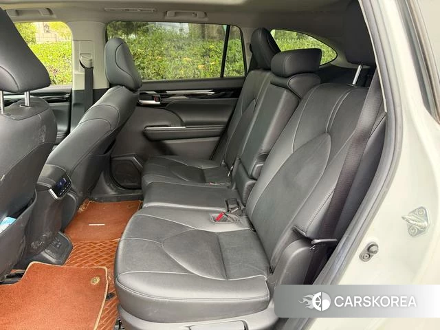 Toyota Highlander 2022 Белый из Китая, фото 4