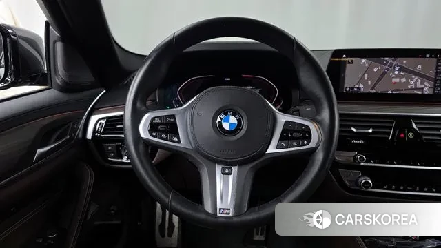 BMW 5 Series (G30) 2020 Серый из Кореи, фото 4