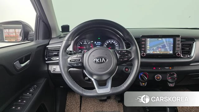 Kia Stonic 2018 Серый из Кореи, фото 4