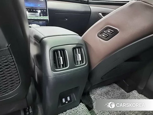 Hyundai Tucson (NX4) 2021 Серебряный из Кореи, фото 4