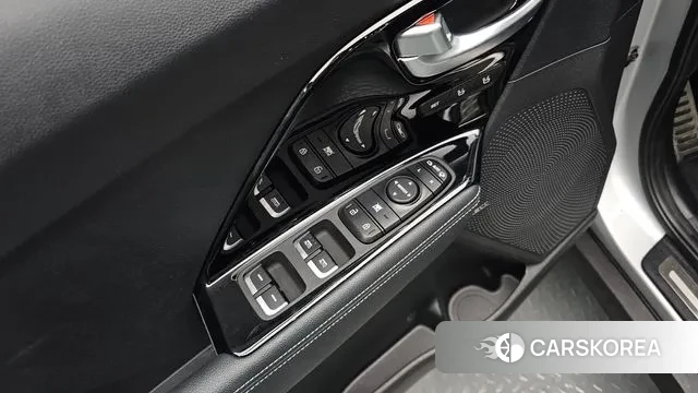 Kia Niro EV 2020 Серебряный из Кореи, фото 4