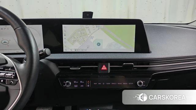 Kia EV6 2022 Жемчужный цвет из Кореи, фото 4