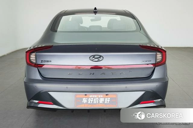 Hyundai Sonata 2022 Темно-серый из Китая, фото 4