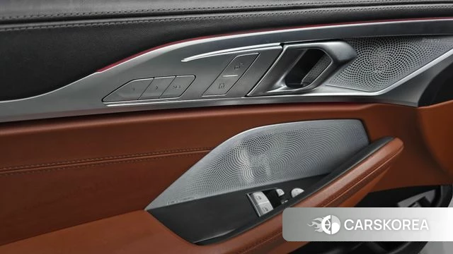 BMW 8 Series (G15) 2022 Белый из Кореи, фото 4
