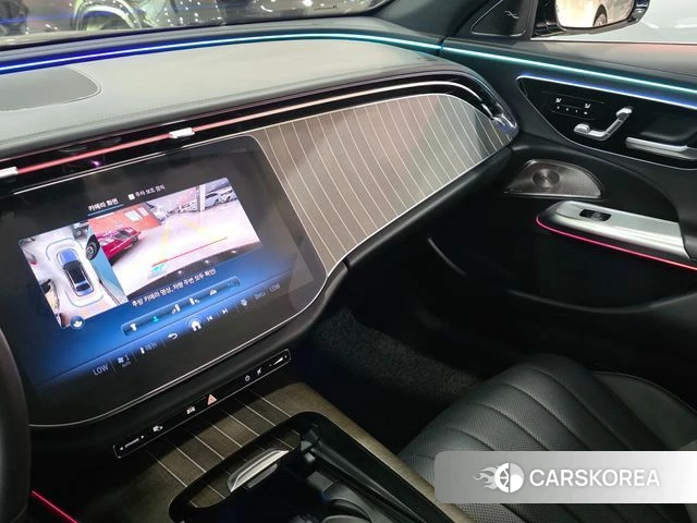 Mercedes-Benz E-Class W214 2024 Черный из Кореи, фото 4