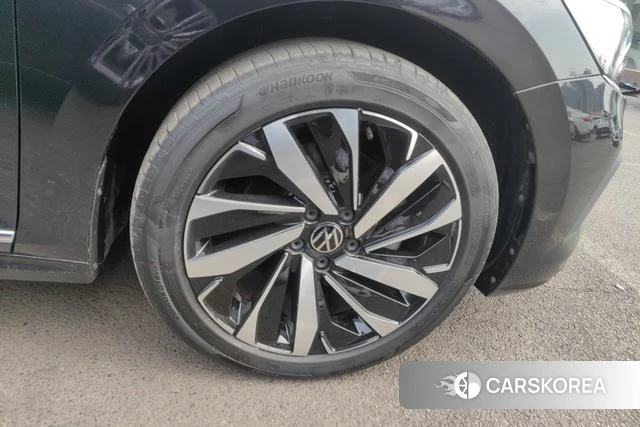 Volkswagen Passat 2024 Черный из Китая, фото 4