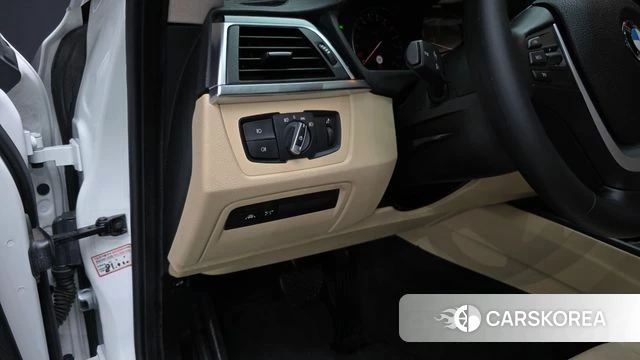 BMW 3 Series GT (F34) 2020 Белый из Кореи, фото 4