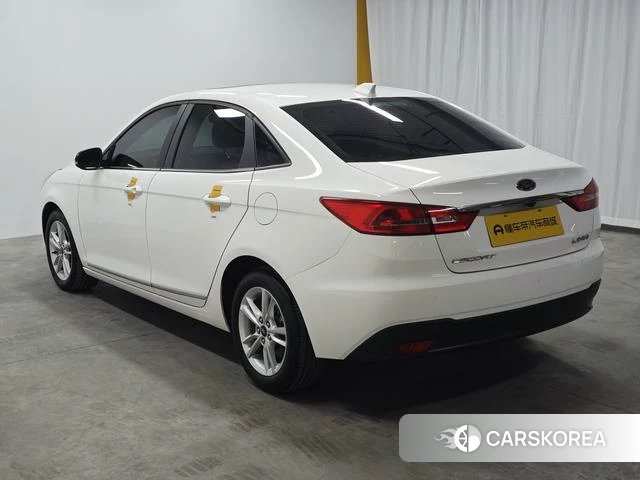 Ford Forrest 2021 Белый из Китая, фото 4