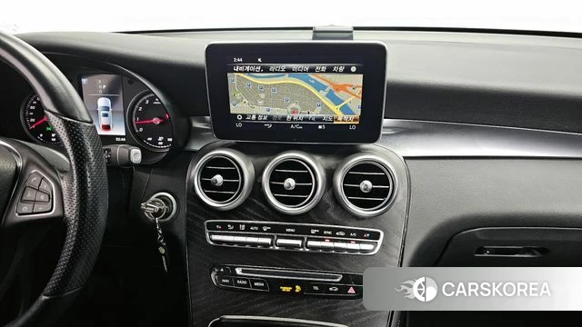 Mercedes-Benz GLC-Class X253 2019 Белый из Кореи, фото 4