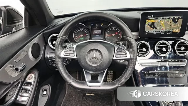 Mercedes-Benz C-Class W205 2018 Черный из Кореи, фото 4