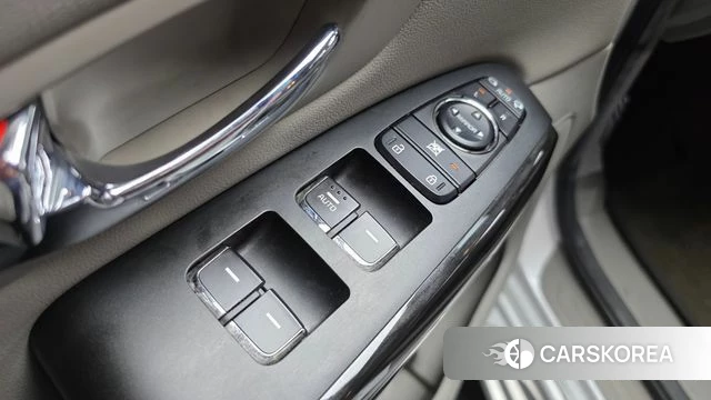 Kia The New Carnival 2018 Белый из Кореи, фото 4