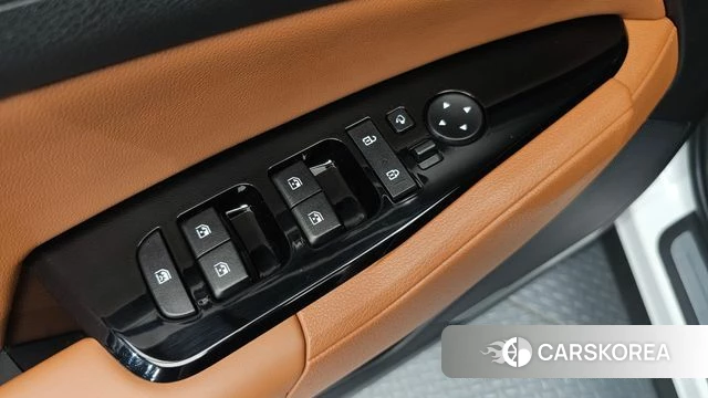 Kia Sportage 5th Generation 2023 Белый из Кореи, фото 4