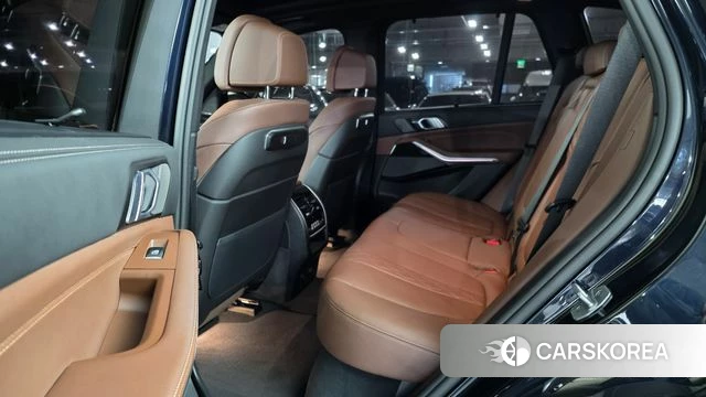 BMW X5 (G05) 2025 Черный из Кореи, фото 4