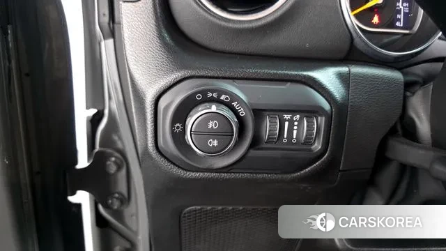 Jeep Wrangler (JL) 2022 Серый из Кореи, фото 4