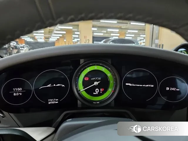 Porsche 911(992) 2023 Белый из Кореи, фото 4