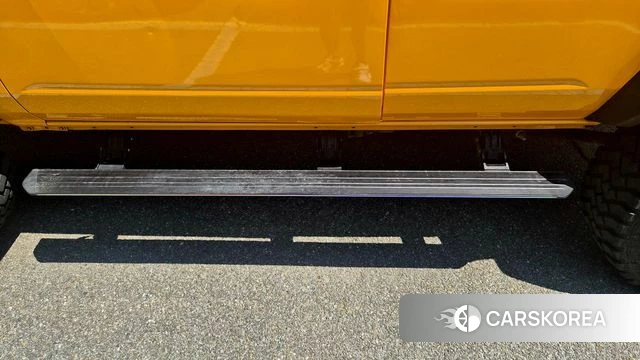 Ford Bronco 6th Generation 2022 Оранжевый из Кореи, фото 4