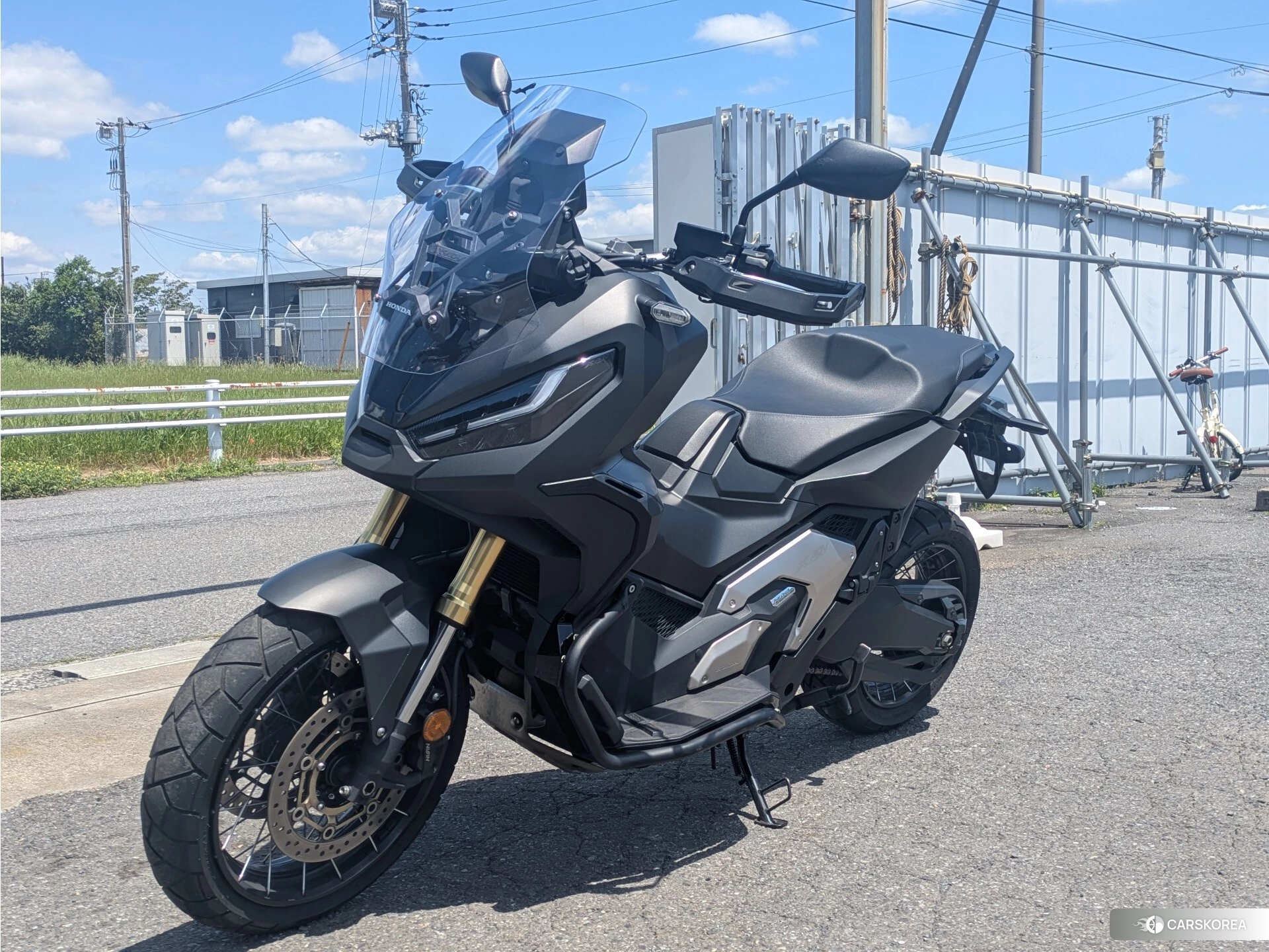 Проданный Honda X-ADV 750 2023 из Японии