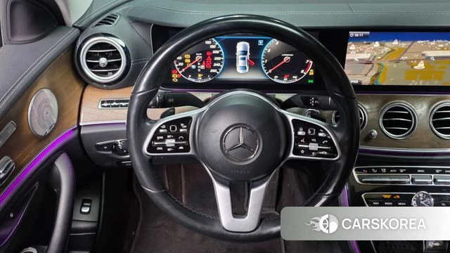 Mercedes-Benz E-Class W213 2019 Белый из Кореи, фото 4