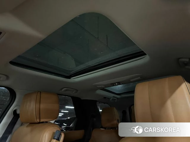 Land Rover Discovery 5 2019 Белый из Кореи, фото 4