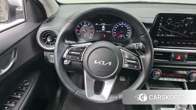 Kia The New K3 2nd generation 2022 Серебристо-серый из Кореи, фото 4