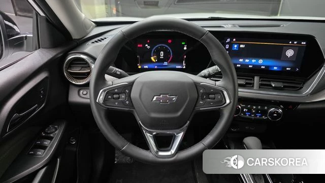 Chevrolet (GM Daewoo) Trax Crossover 2024 Белый из Кореи, фото 4