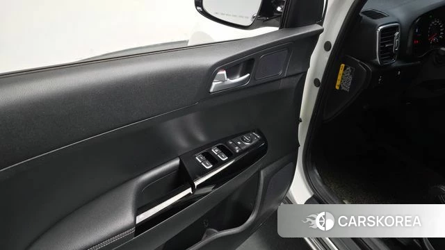 Kia Sportage 4th Generation 2018 Белый из Кореи, фото 4