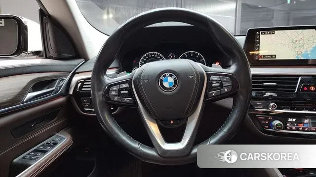 BMW 6 Series GT (G32) 2018 Белый из Кореи, фото 4