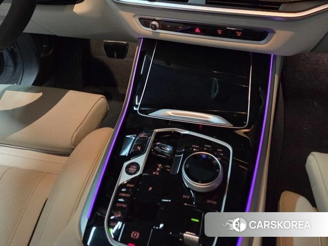 BMW X5 (G05) 2026 Серебристо-серый из Кореи, фото 4