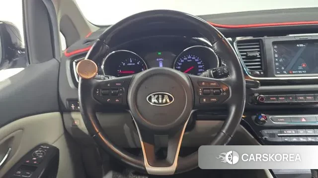 Kia The New Carnival 2018 Черный из Кореи, фото 4