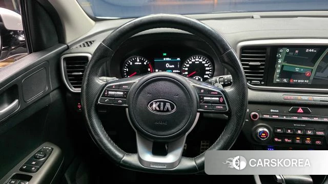 Kia Sportage The Bold 2021 Серебряный из Кореи, фото 4