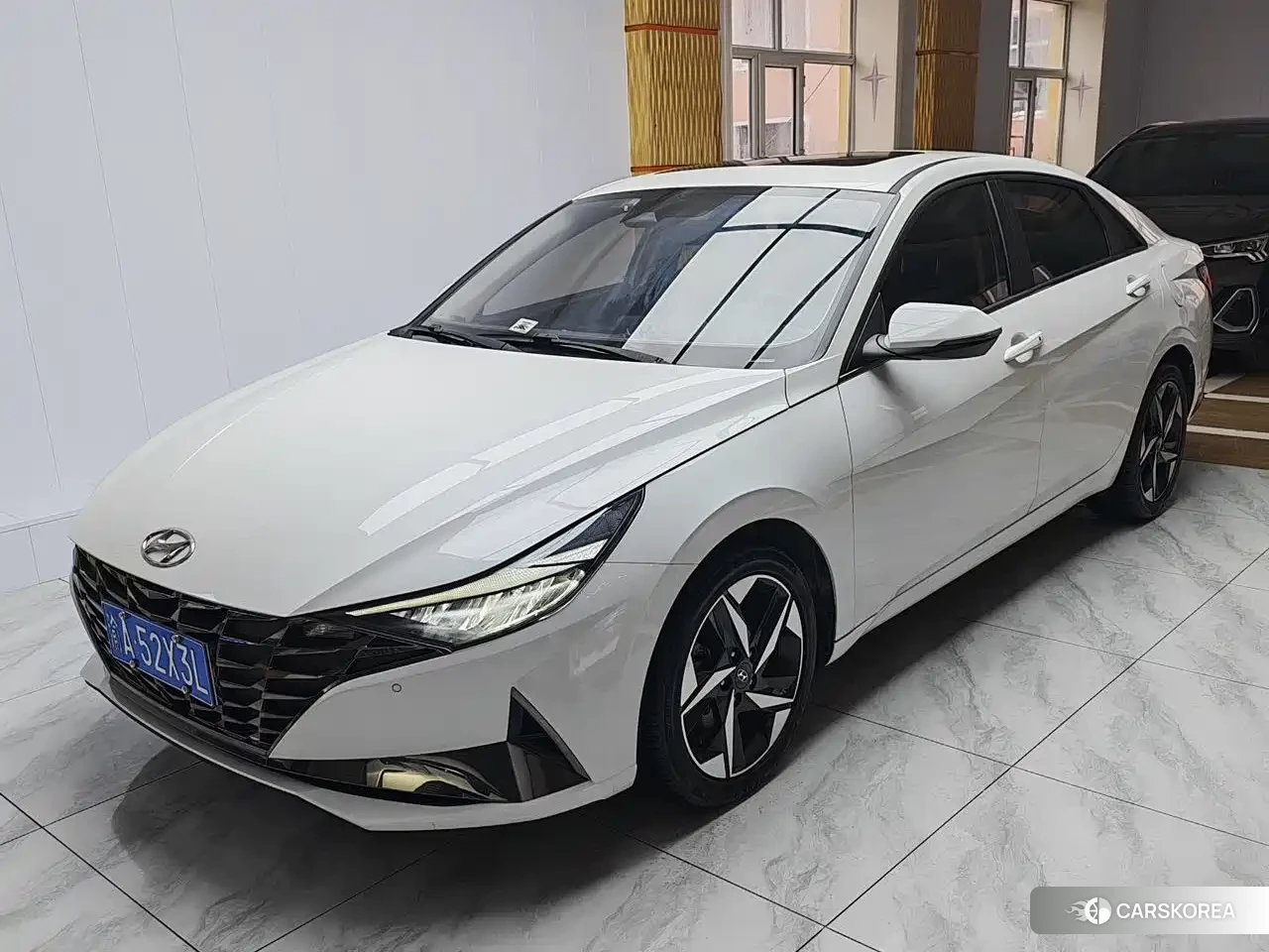 Hyundai Elantra 2022 Белый из Китая, фото 4