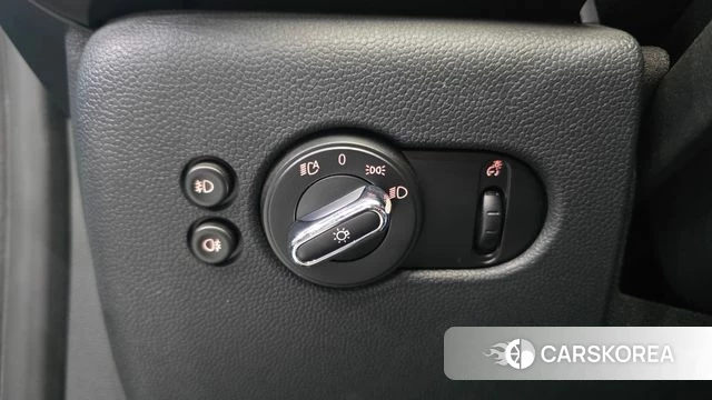 Mini Cooper Convertible 2018 Небесно-голубой из Кореи, фото 4