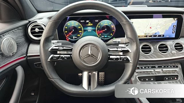 Mercedes-Benz E-Class W213 2022 Черный из Кореи, фото 4