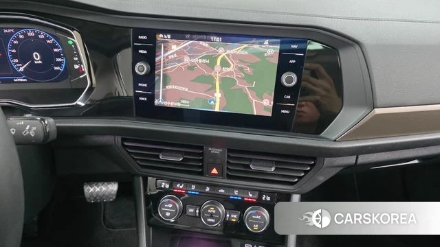 Volkswagen 7th Generation of Jetta 2021 Белый из Кореи, фото 4