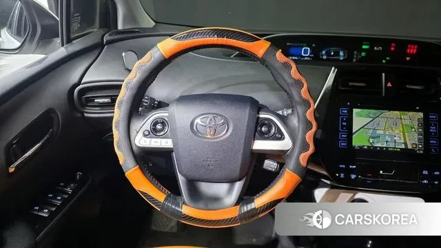 Toyota Prius 4th Generation 2018 Белый из Кореи, фото 4
