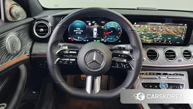 Mercedes-Benz E-Class W213 2022 Белый из Кореи, фото 4