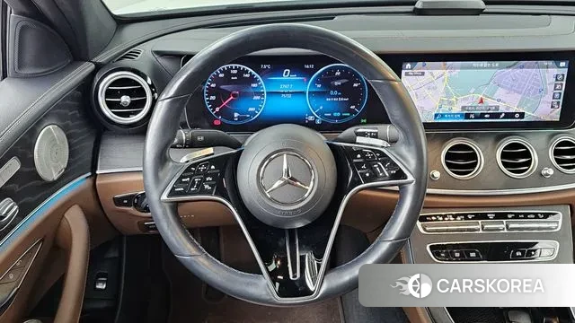Mercedes-Benz E-Class W213 2021 Белый из Кореи, фото 4