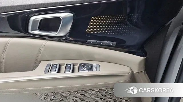 Kia The New Carnival 4th Generation 2024 Серебристо-серый из Кореи, фото 4