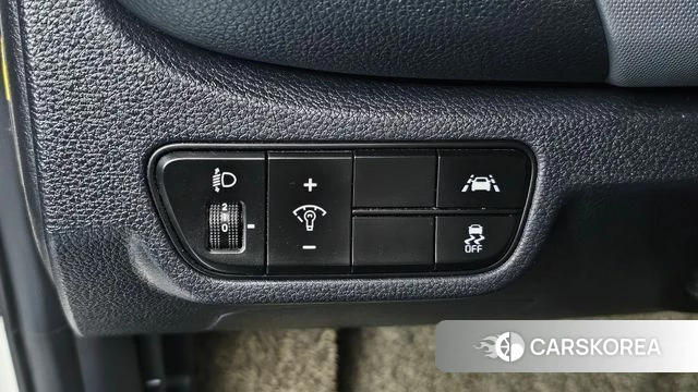 Kia Seltos 2019 Белый из Кореи, фото 4