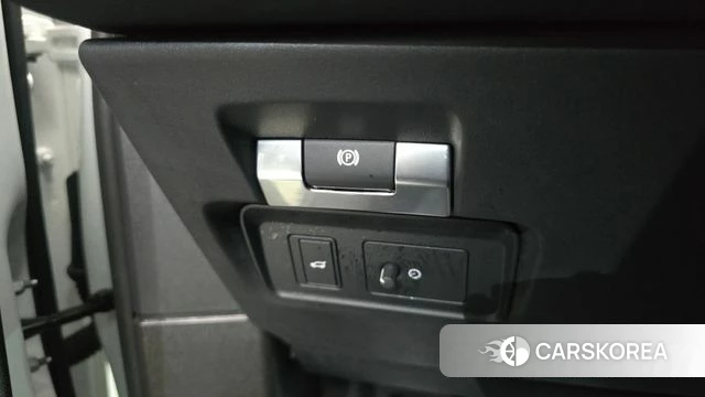 Land Rover Range Rover Evoque 2nd Generation 2019 Белый из Кореи, фото 4