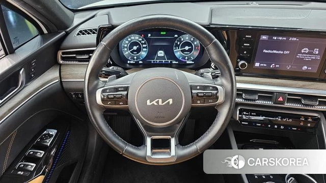 Kia K5 3rd generation 2022 Белый из Кореи, фото 4