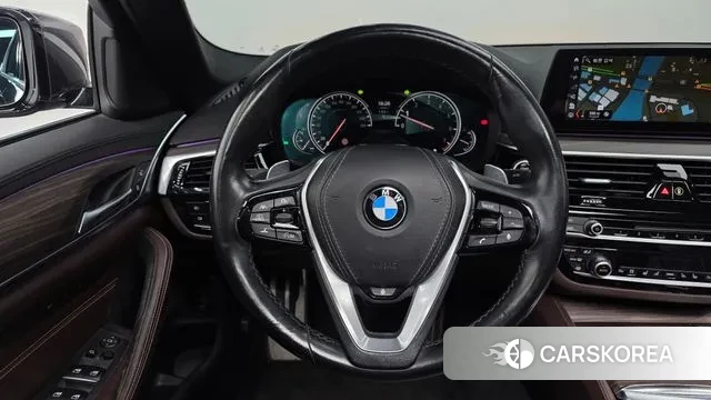 BMW 5 Series (G30) 2018 Серый из Кореи, фото 4