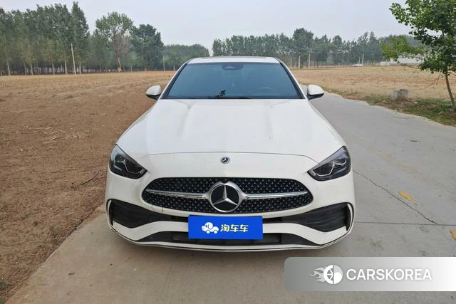 Mercedes-Benz Class C 2024 Белый из Китая, фото 4