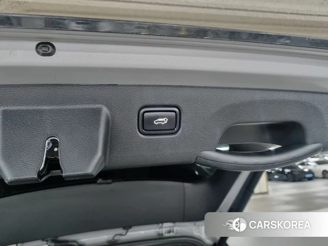 Kia The New Sportage 5th Generation 2025 Серебристо-серый из Кореи, фото 4