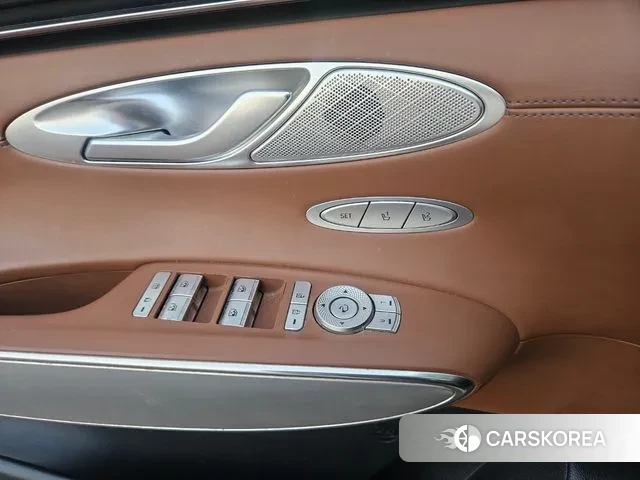 Genesis GV70 2021 Белый из Кореи, фото 4