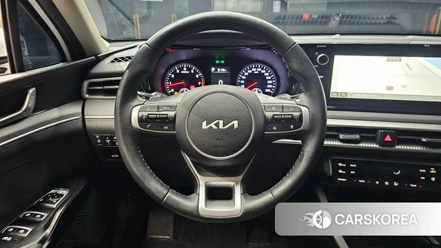 Kia K5 3rd generation 2022 Белый из Кореи, фото 4