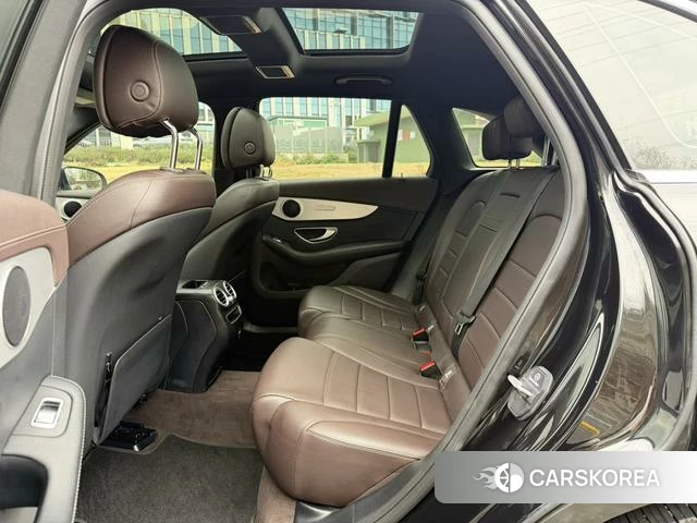 Mercedes-Benz GLC 2021 Черный из Китая, фото 4