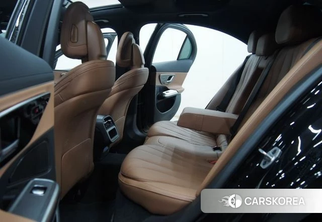 Mercedes-Benz E-Class W214 2025 Черный из Кореи, фото 4