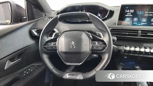 Peugeot 5008 second generation 2018 Серый из Кореи, фото 4